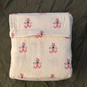 Target Red and White Candy Cane Bedding Sheets NWOT